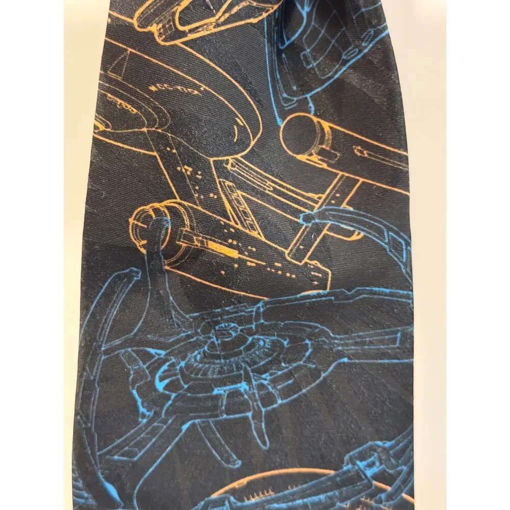 Vintage Ralph Marlin Men's Tie Star Trek Enterprise & Space Station